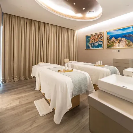 Magical Apartment With Rooftop Pool & Burj Khalifa View Dubai Buitenkant foto