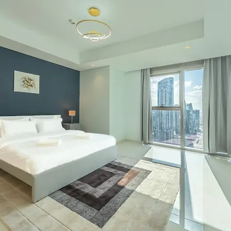 Magical Apartment With Rooftop Pool & Burj Khalifa View Dubai Buitenkant foto