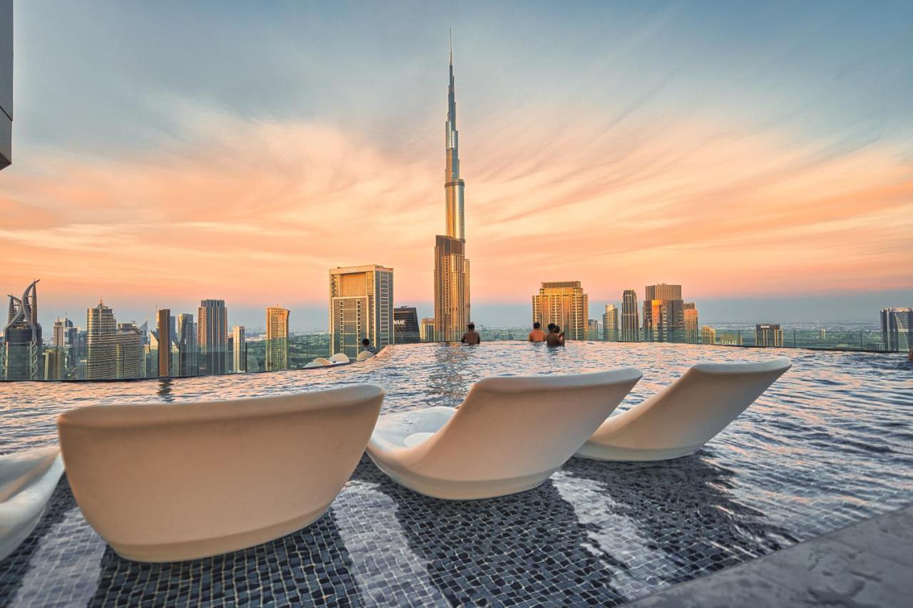 Magical With Rooftop Pool & Burj Khalifa View Дубай