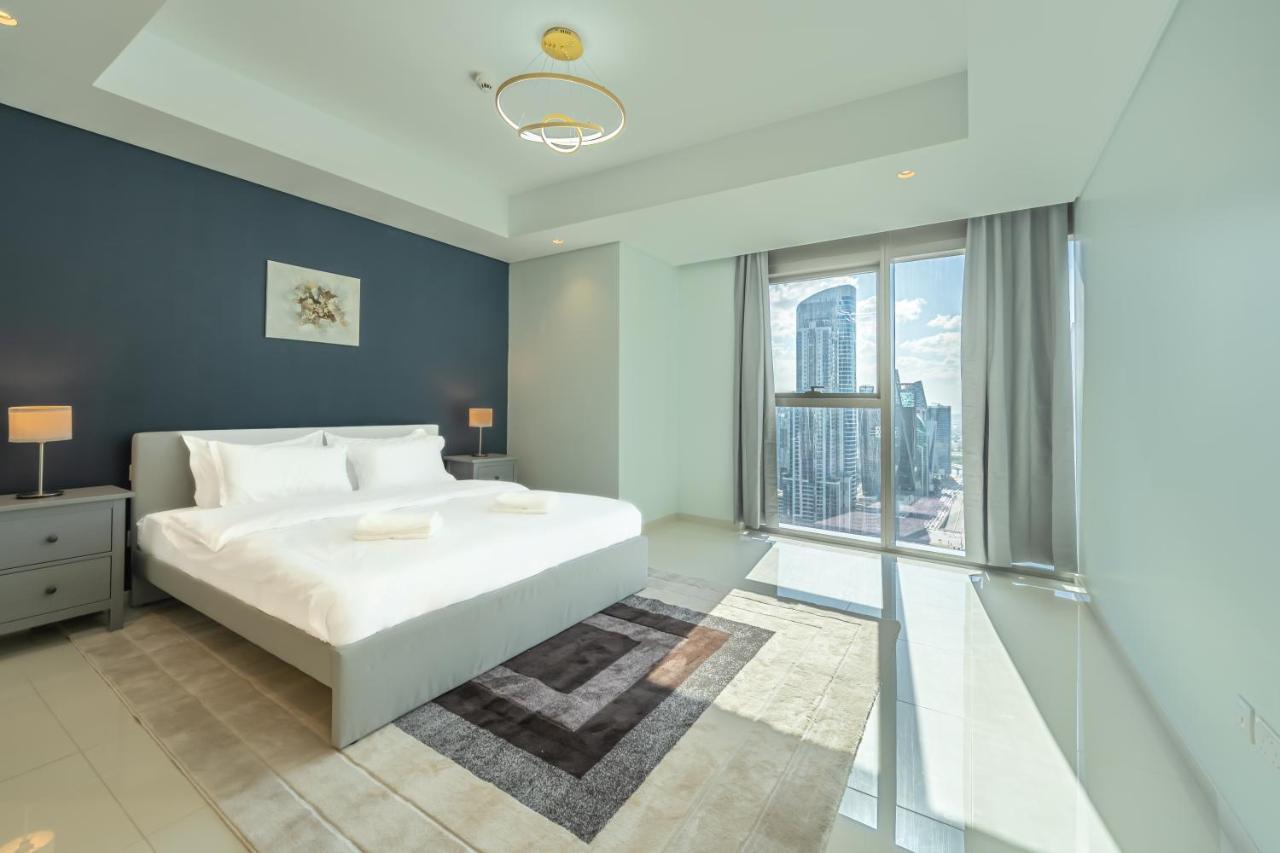 Magical With Rooftop Pool & Burj Khalifa View Дубай
