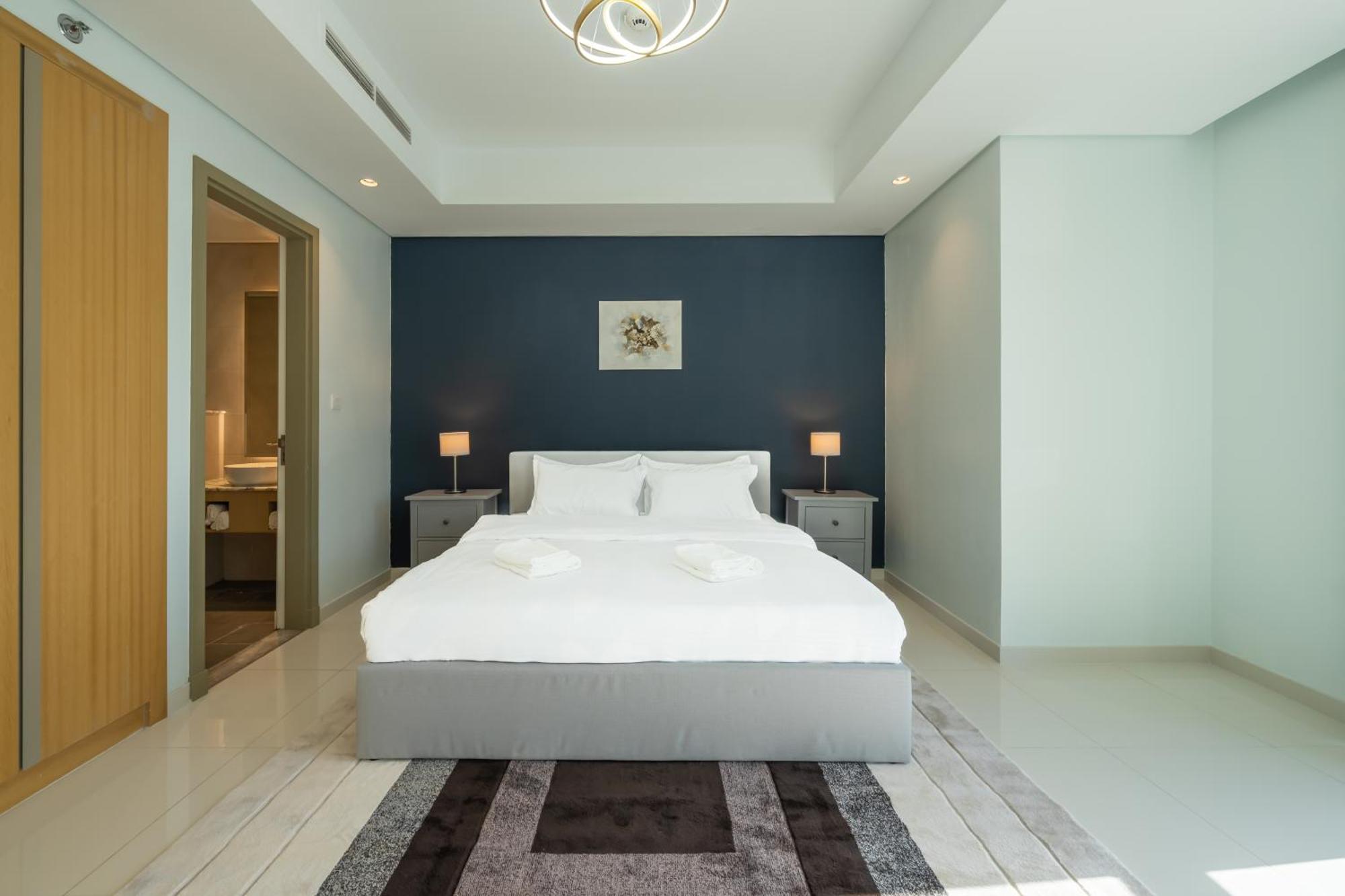Magical With Rooftop Pool & Burj Khalifa View Апартаменти *